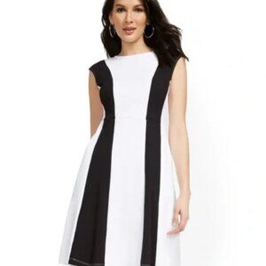 NWT New York & Company Fit & Flare Dress Size Extra Large, XL $R37 White & Black